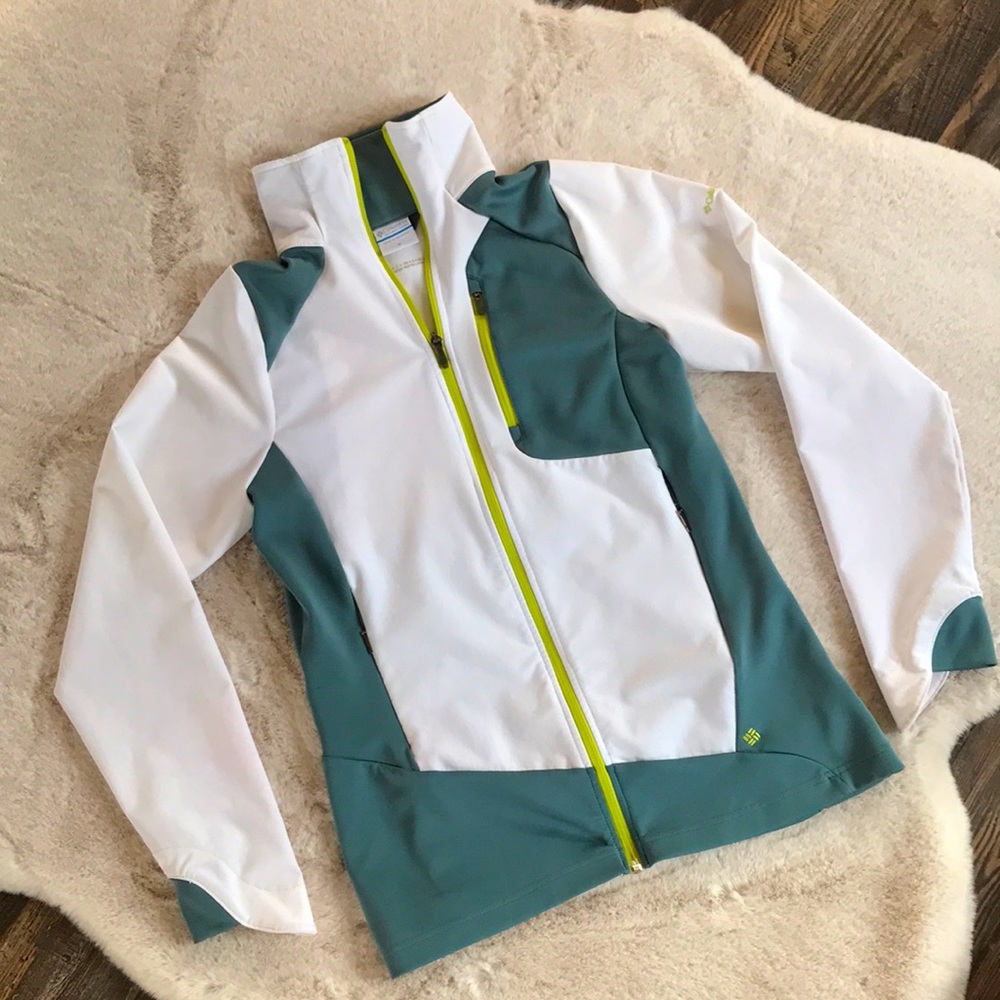 Columbia Sportswear Patchwork Zip Up Medium